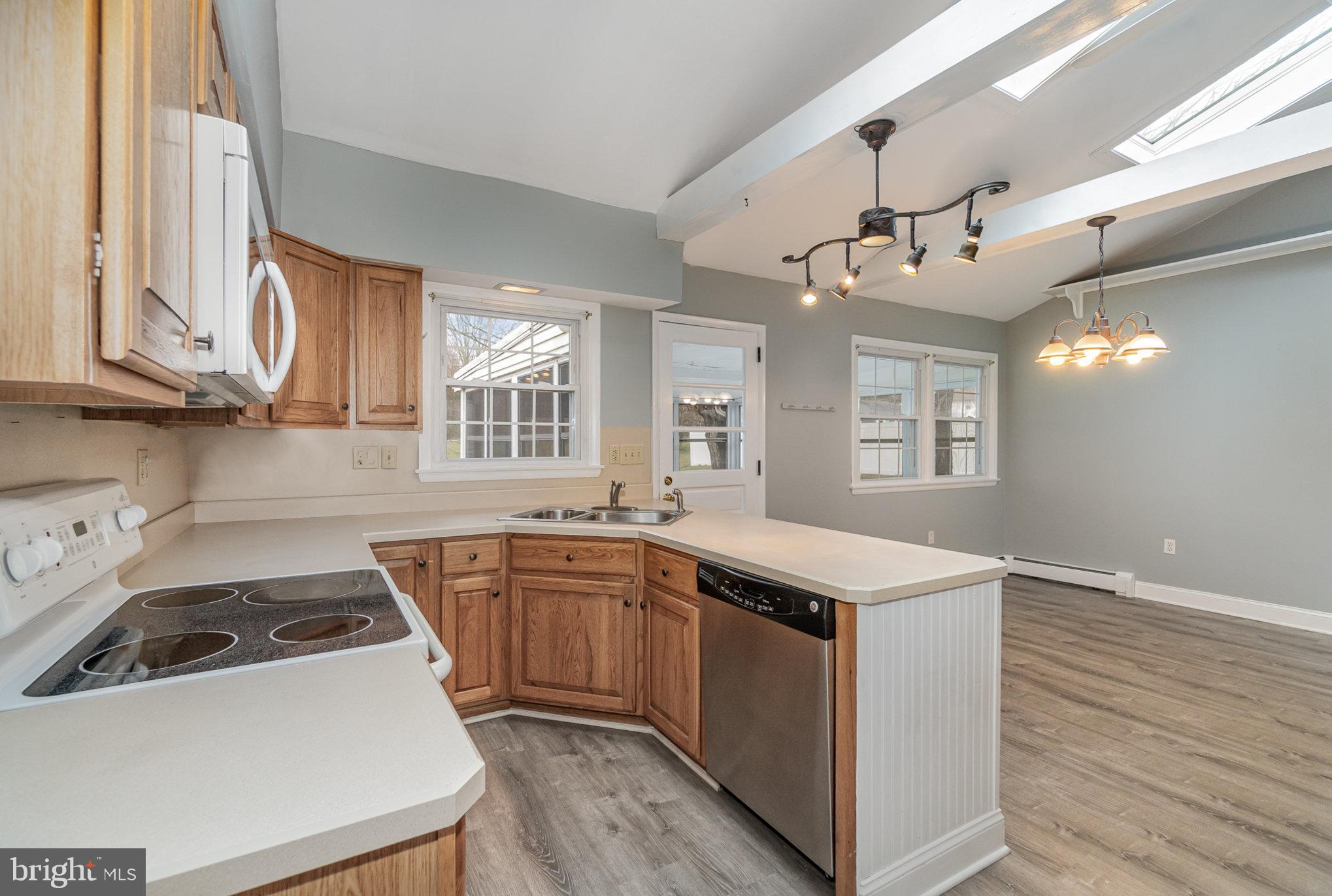 123 Spring Road Dillsburg, PA 17019 - Photo 14 of 29 Gallery Image 14