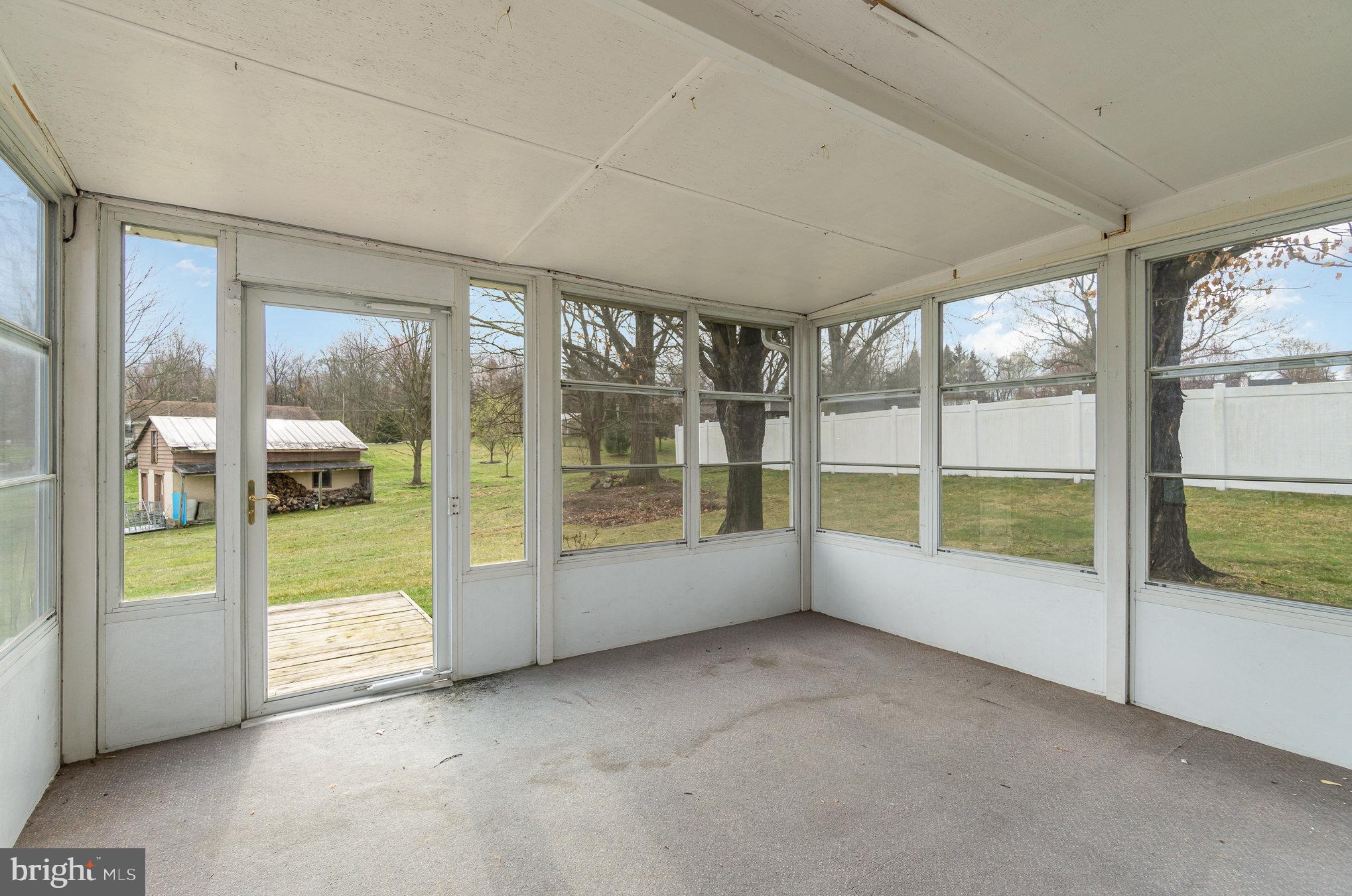 123 Spring Road Dillsburg, PA 17019 - Photo 16 of 29 Gallery Image 16