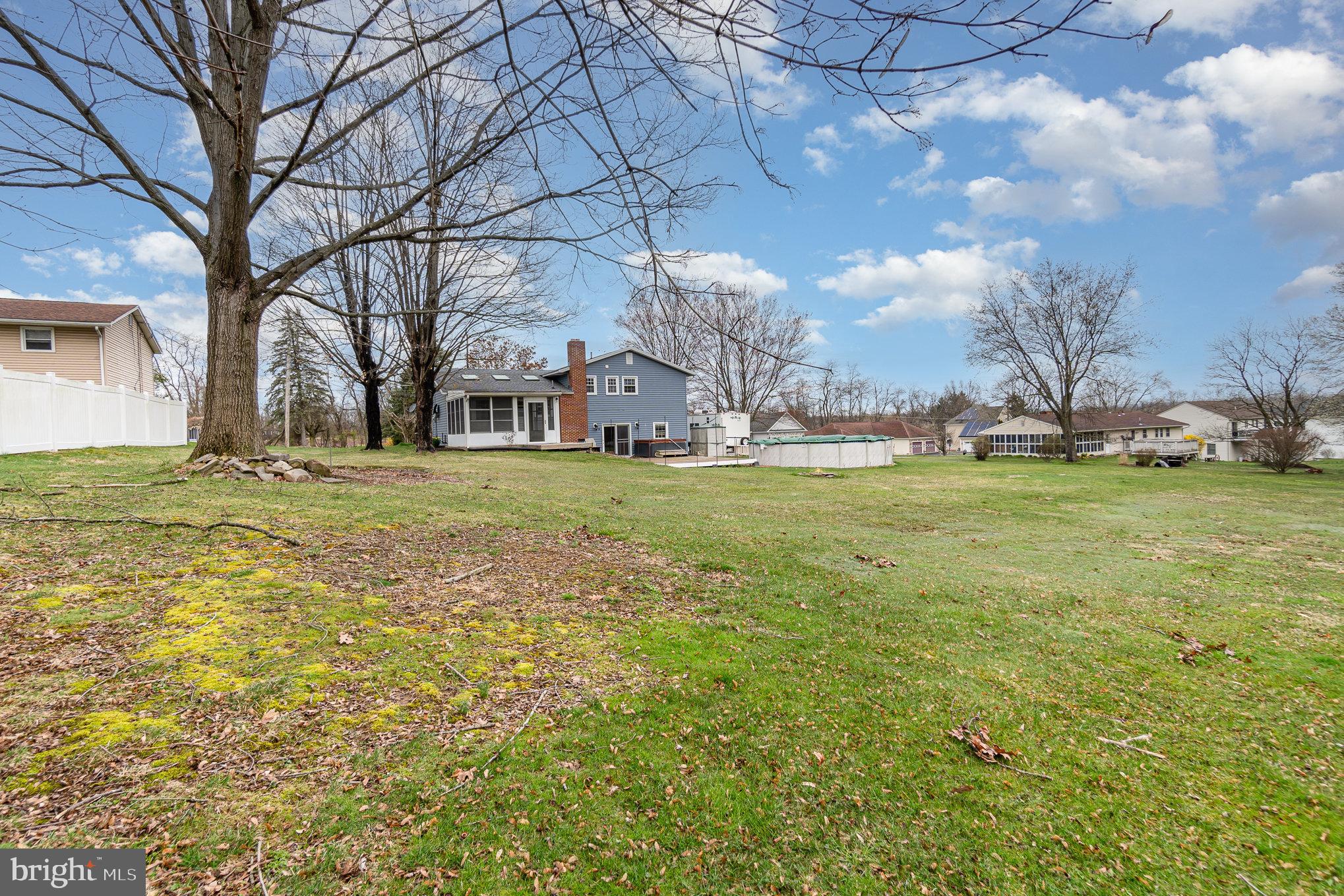 123 Spring Road Dillsburg, PA 17019 - Photo 9 of 29 Gallery Image 9