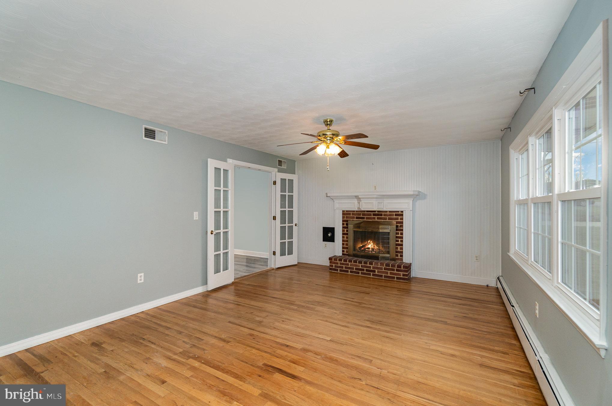 123 Spring Road Dillsburg, PA 17019 - Photo 10 of 29 Gallery Image 10