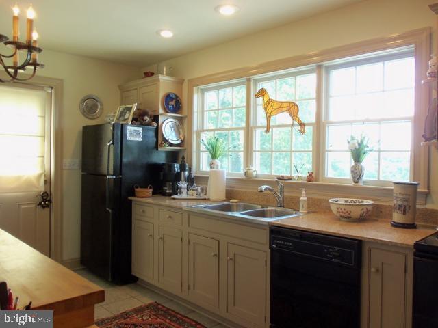 355 Church Road Manheim, PA 17545 - Photo 9 of 26
