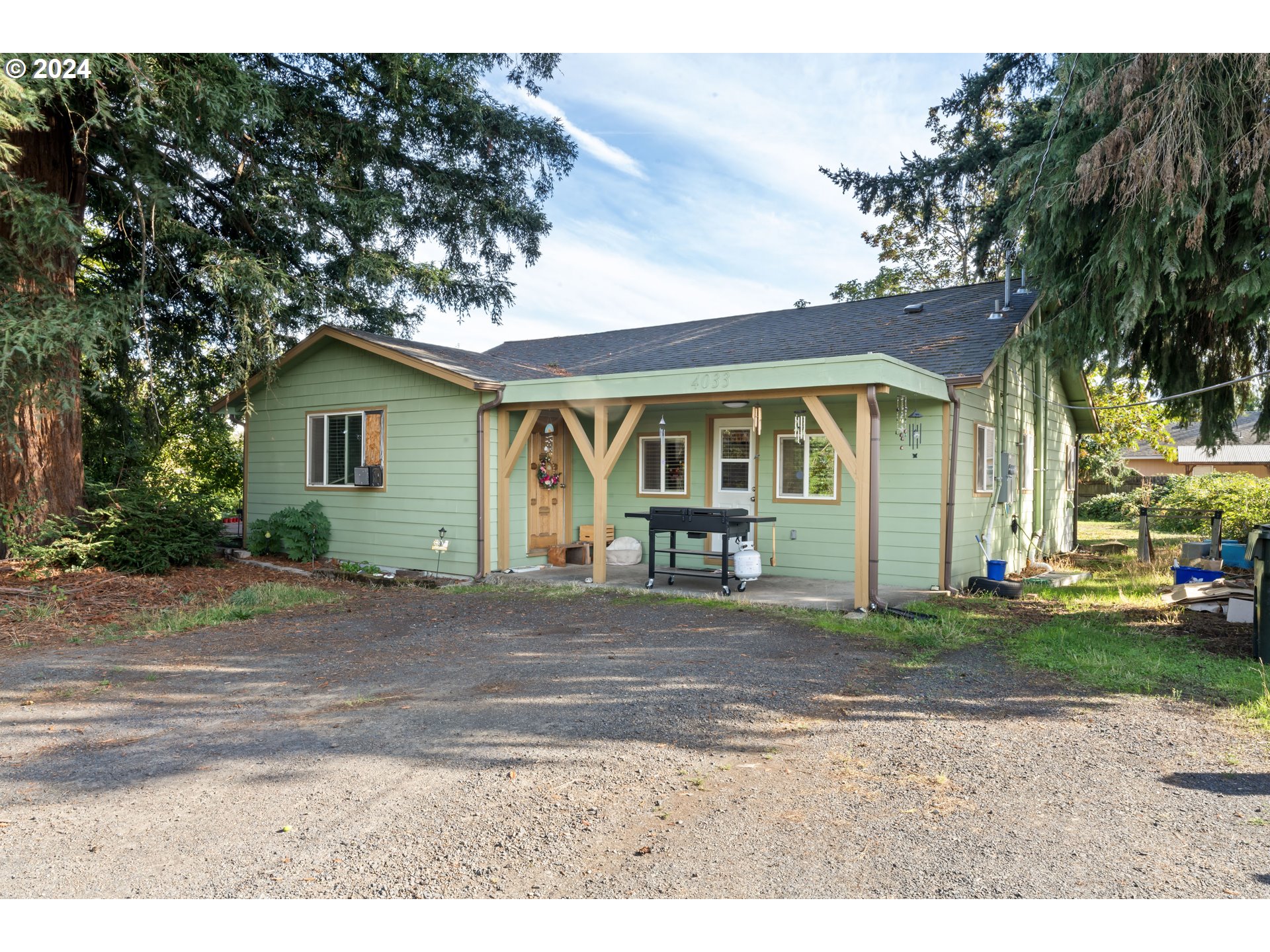 4033 Camellia Street Springfield, OR 97478 - Photo 1 of 30 Gallery Image 1