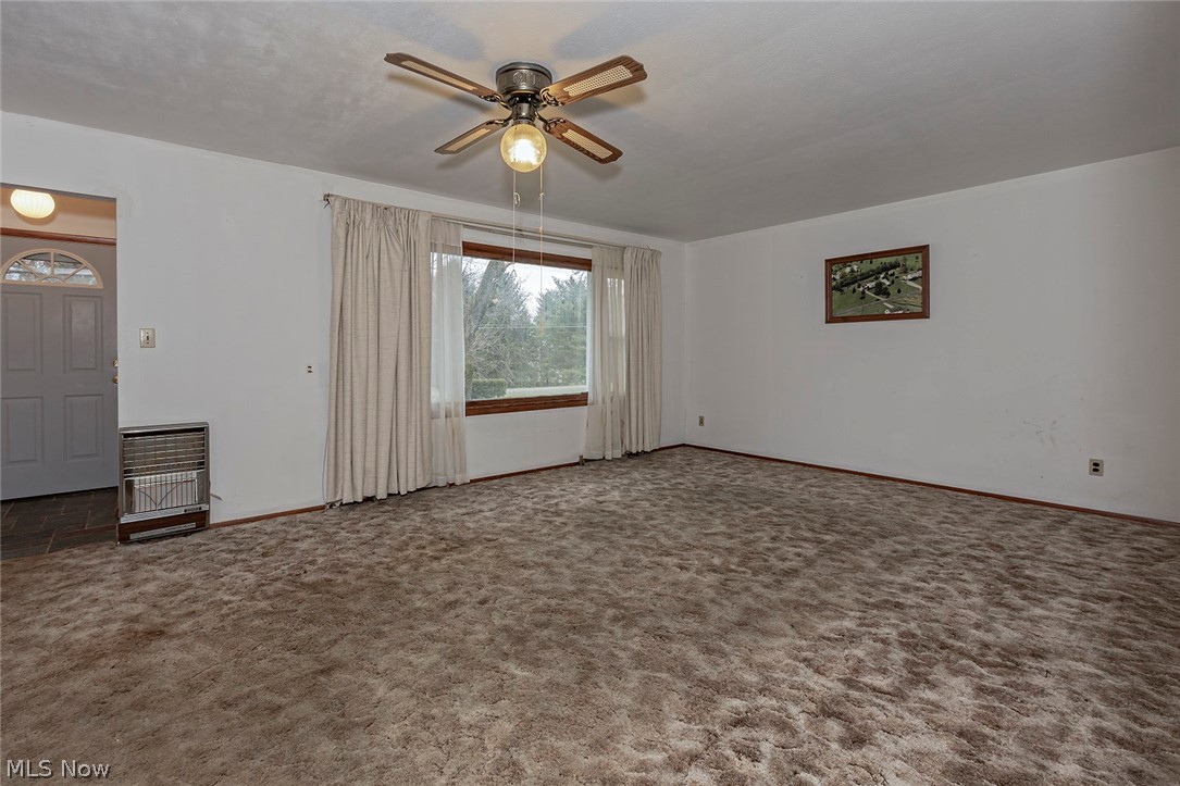 10938 Diagonal Road Mantua, OH 44255 - Photo 4 of 23 Gallery Image 4