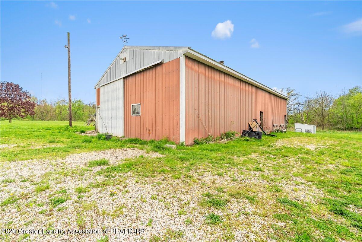 8280 South Dewitt Road Dewitt, MI 48820 - Photo 20 of 28 pole barn