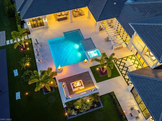 $12,495,000 | 186 North Street, Naples, FL 34108