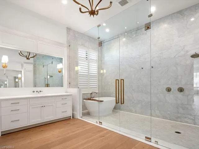 $12,495,000 | 186 North Street, Naples, FL 34108