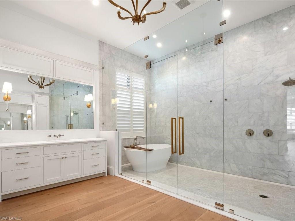 186 North Street Naples, FL 34108 - Photo 17 of 50