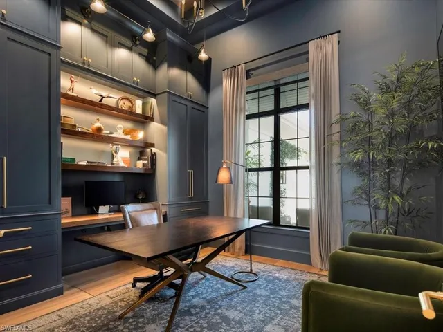 $12,495,000 | 186 North Street, Naples, FL 34108