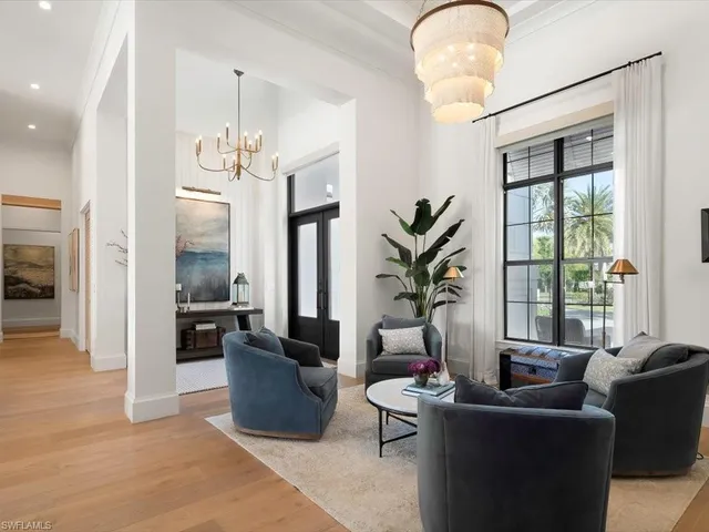 $12,495,000 | 186 North Street, Naples, FL 34108