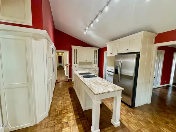 $689,900 | 206 Beechwood Trail, Henderson, NC 27536