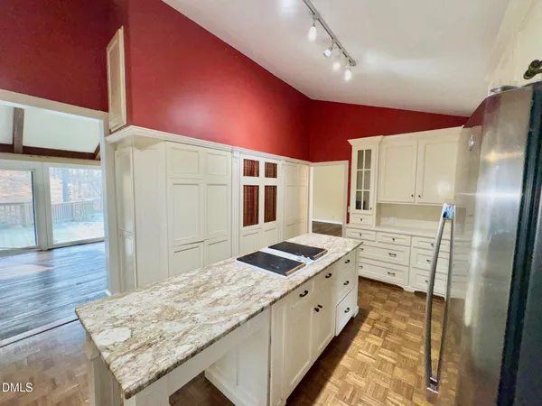 $689,900 | 206 Beechwood Trail, Henderson, NC 27536