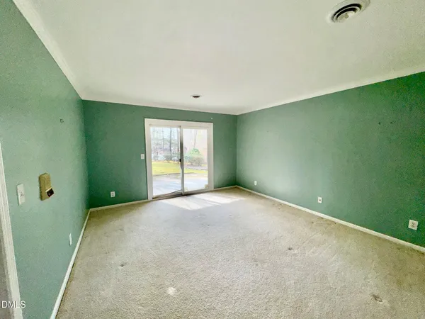 $689,900 | 206 Beechwood Trail, Henderson, NC 27536