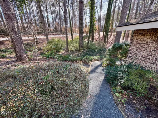 $689,900 | 206 Beechwood Trail, Henderson, NC 27536