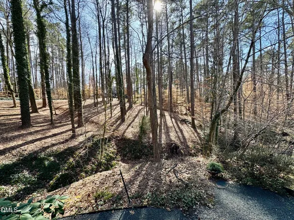 $689,900 | 206 Beechwood Trail, Henderson, NC 27536