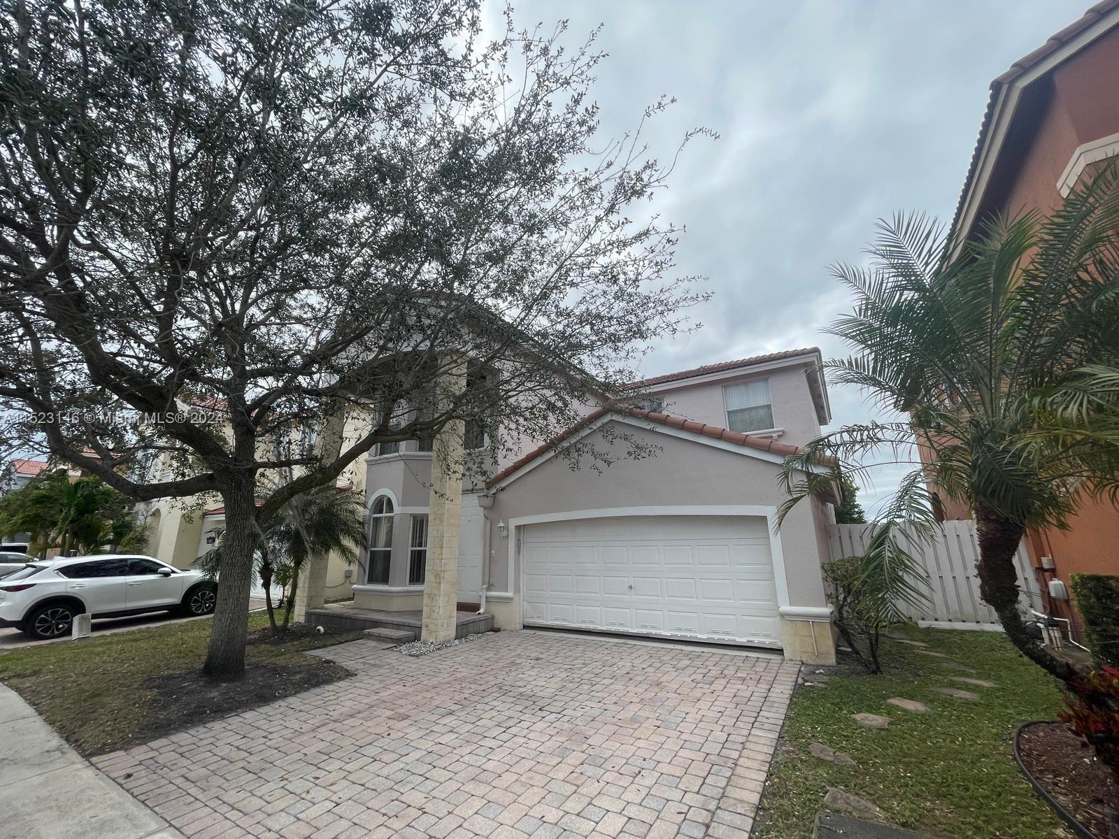 3750 Southwest 51st St  