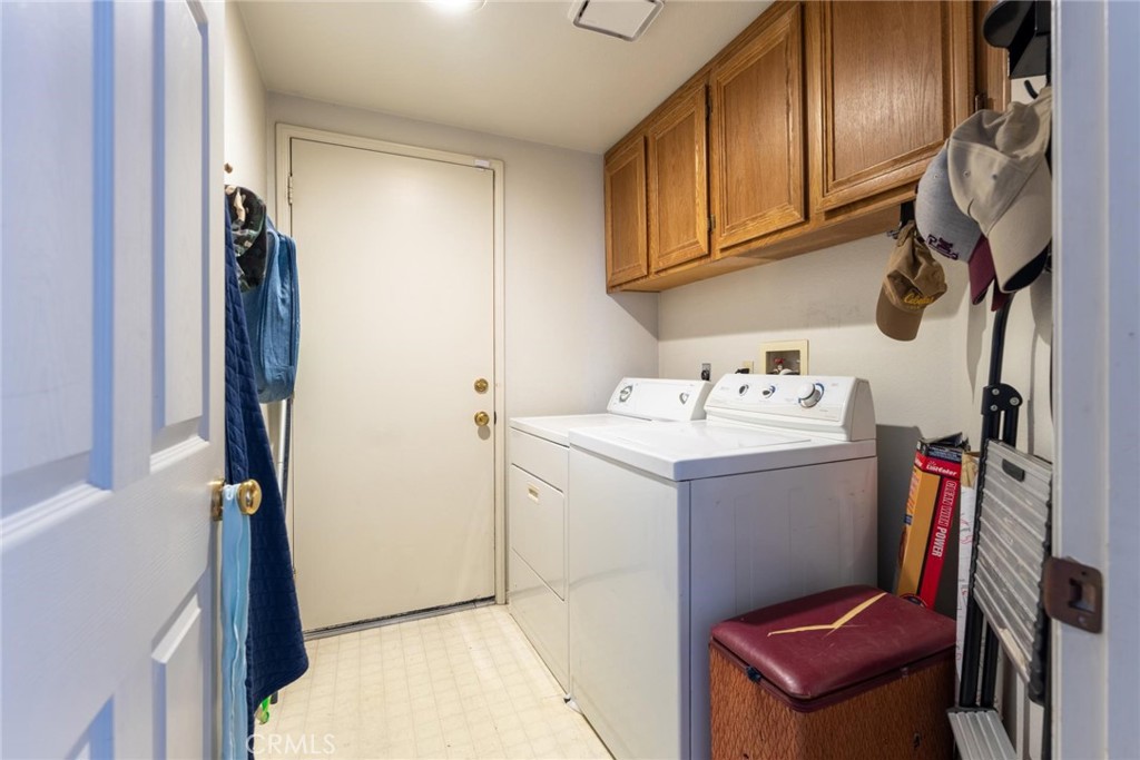 2323 Golden Lancaster, CA 93536 - Photo 16 of 34 a utility room with dryer and washer