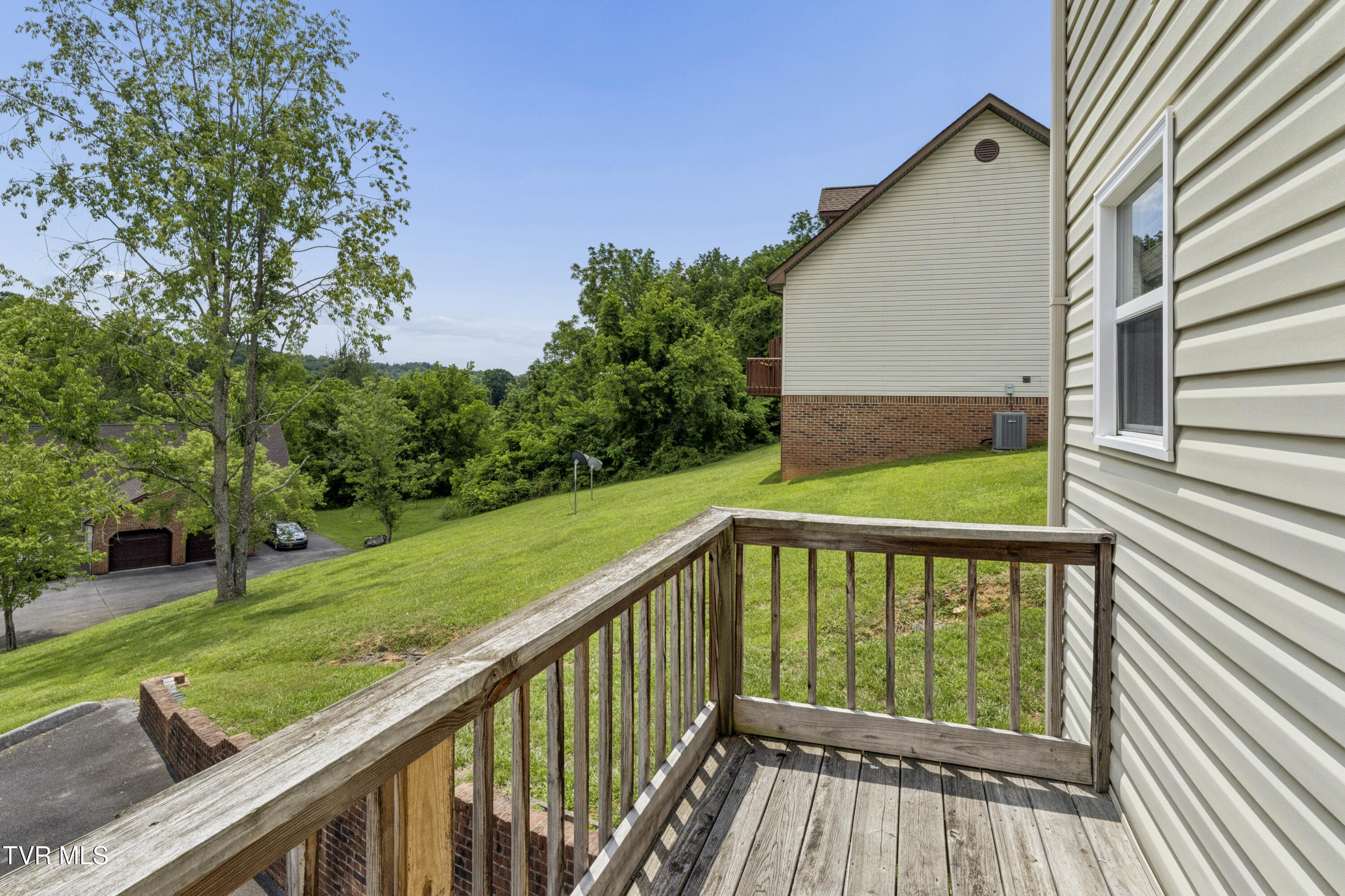 204 Gray Station Road, Unit 204 Johnson City, TN 37615 - Photo 27 of 34 GrayStation-24
