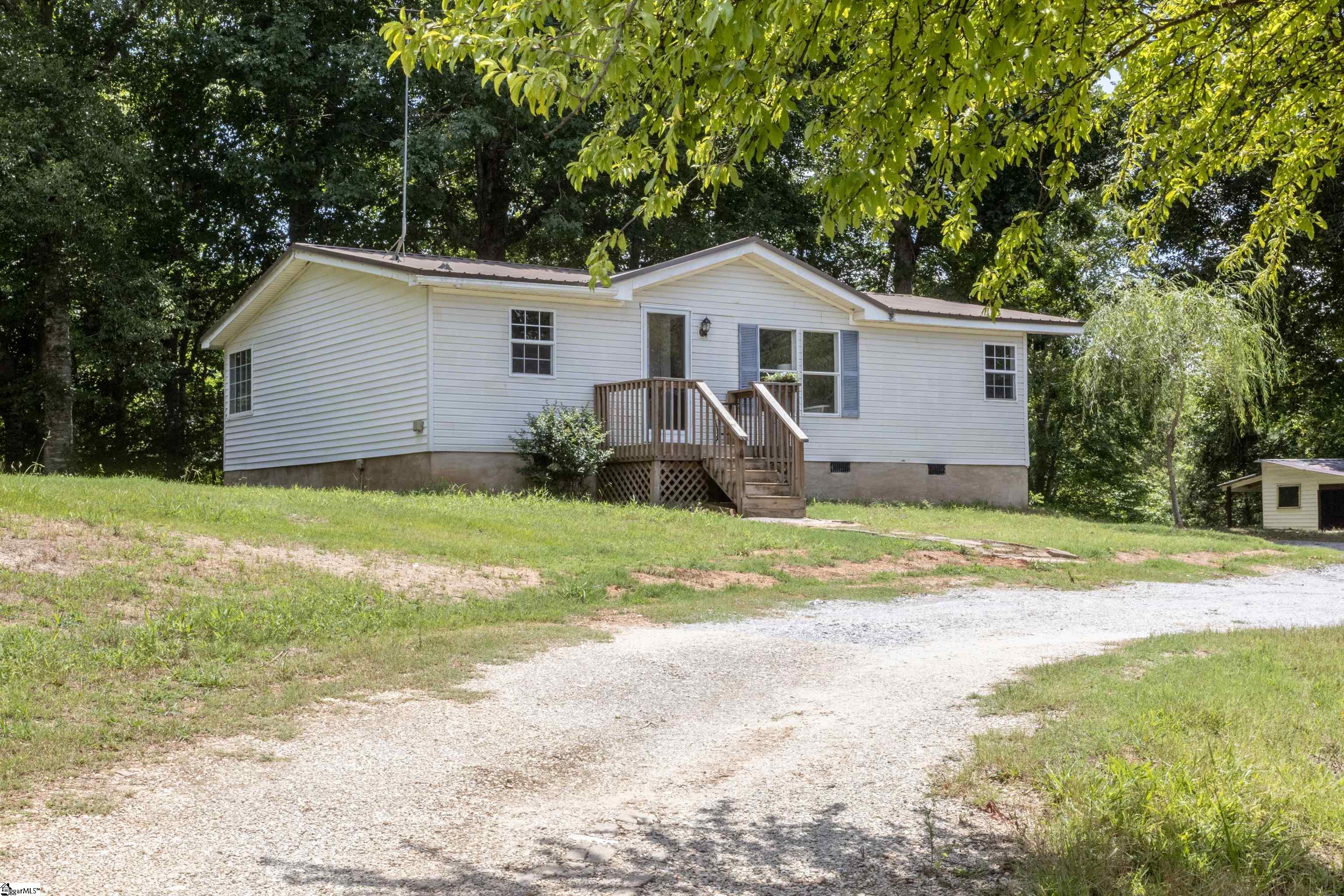 158 Brockeric Road Honea Path, SC 29654 - Photo 17 of 47