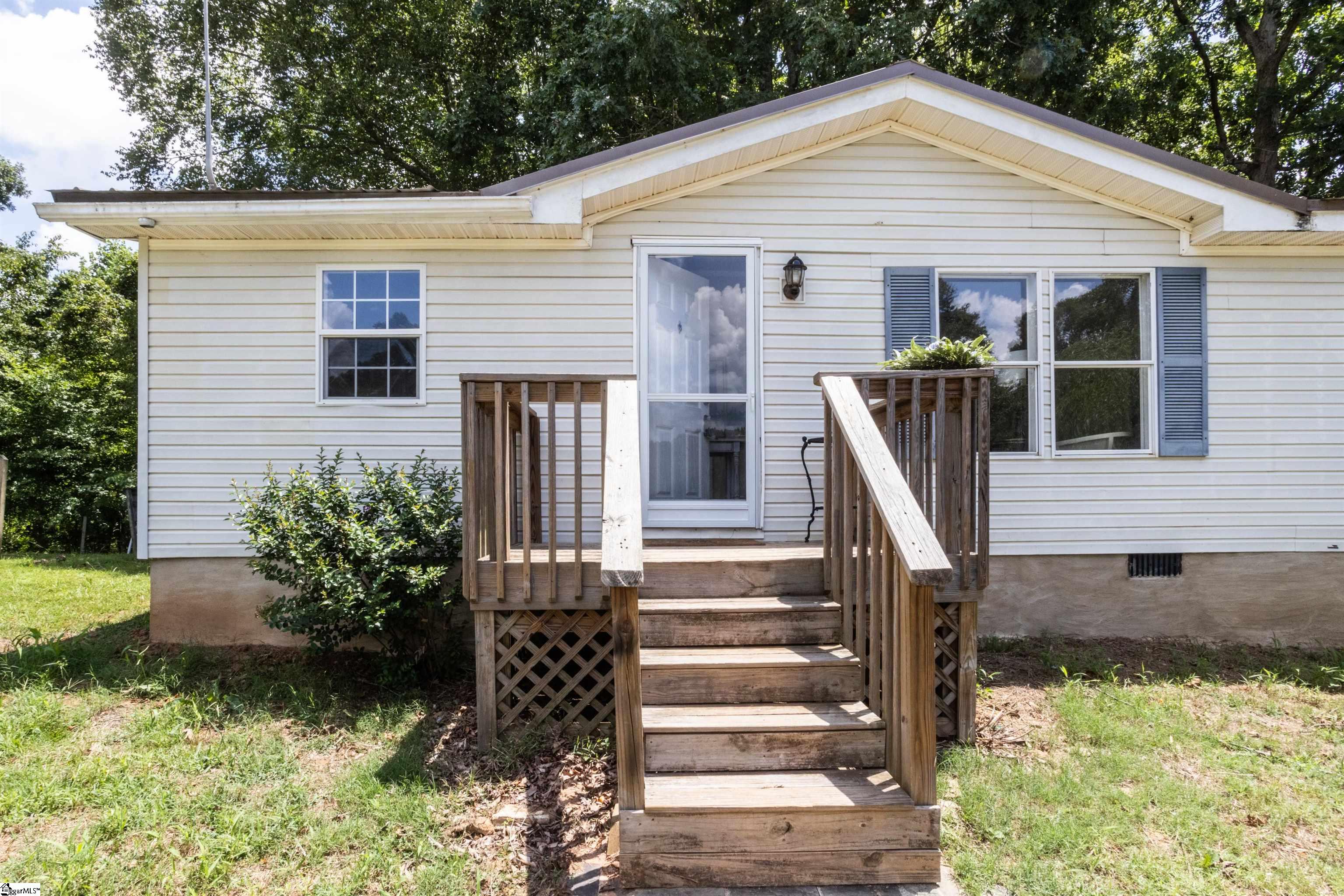 158 Brockeric Road Honea Path, SC 29654 - Photo 18 of 47