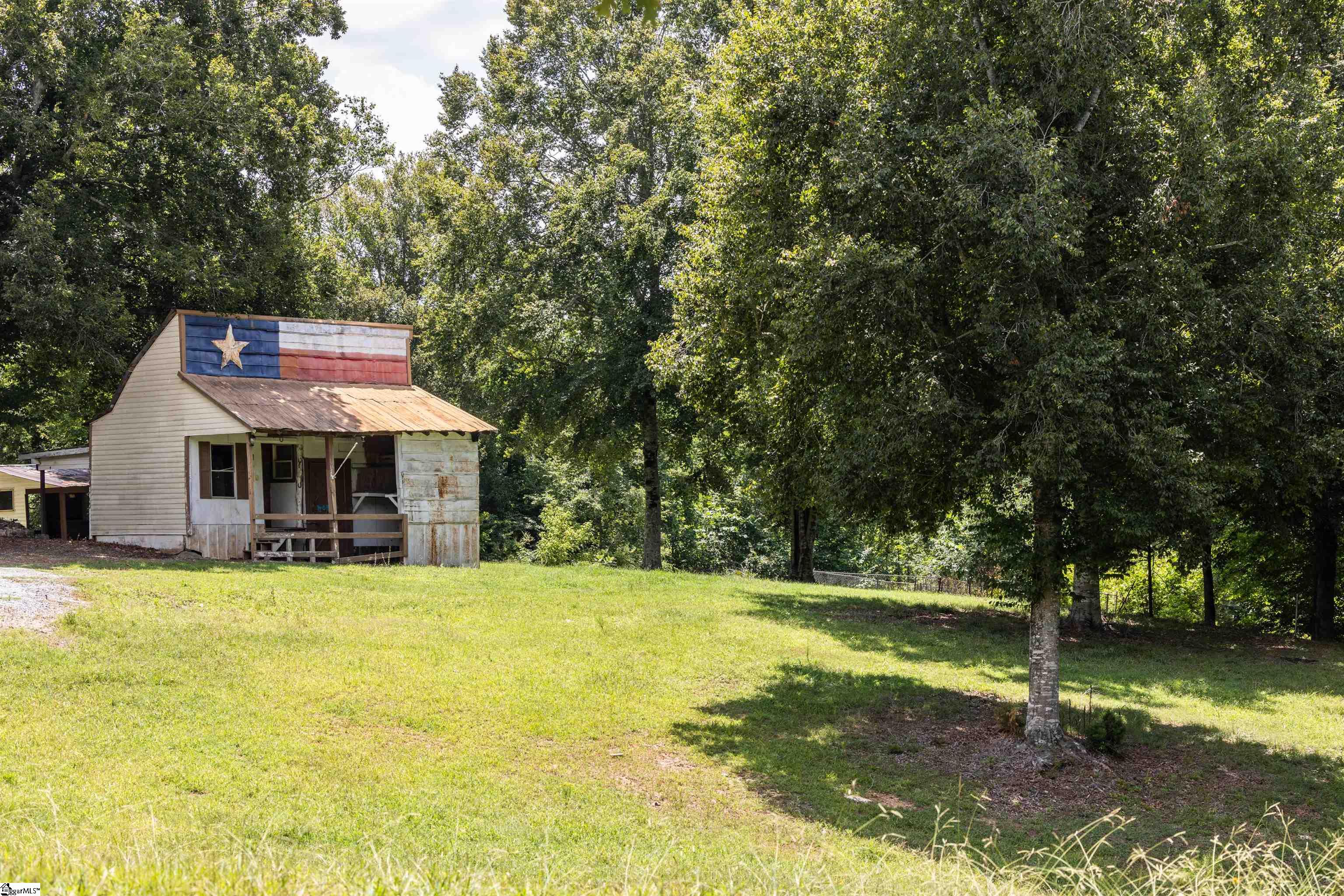 158 Brockeric Road Honea Path, SC 29654 - Photo 7 of 47