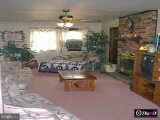 300 Clements Bridge Road Barrington, NJ 08007 - Photo 2 of 5