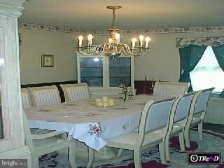 300 Clements Bridge Road Barrington, NJ 08007 - Photo 3 of 5