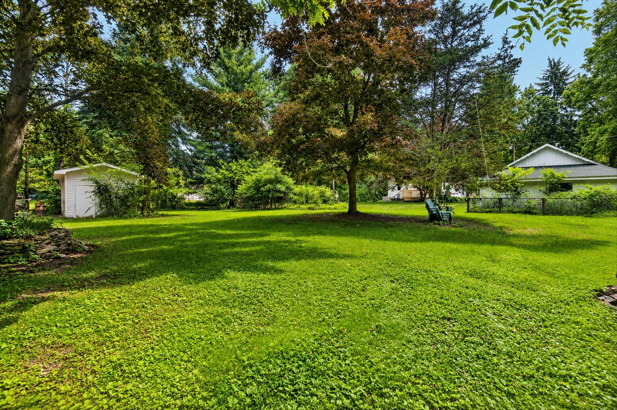 6109 Brooklyn Road Jackson, MI 49201 - Photo 23 of 25 23-6109-Brooklyn-Rd-WindowStill-Photogra