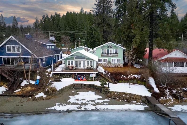 21 Elu Beach Road Newport, WA 99156 - Photo 1 of 50 Gallery Image 1
