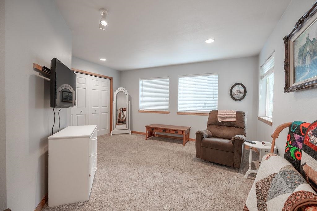 21 Elu Beach Road Newport, WA 99156 - Photo 25 of 50 Gallery Image 25