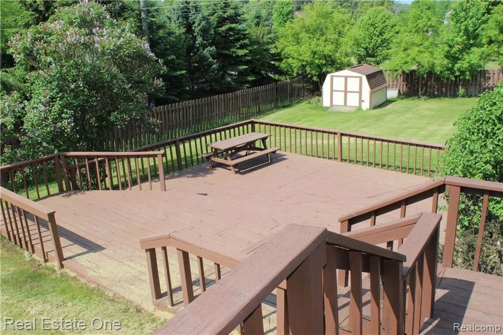 5501 Eagle Road Highland, MI 48356 - Photo 25 of 30