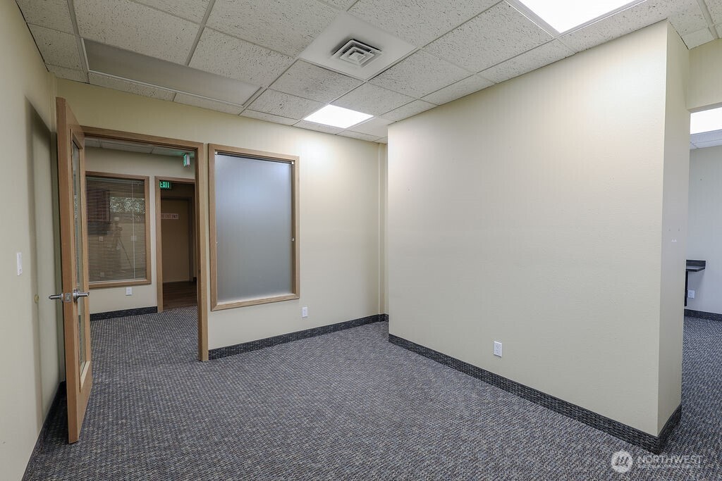 151 South Worthen Street, Unit 1 Wenatchee, WA 98801 - Photo 15 of 27