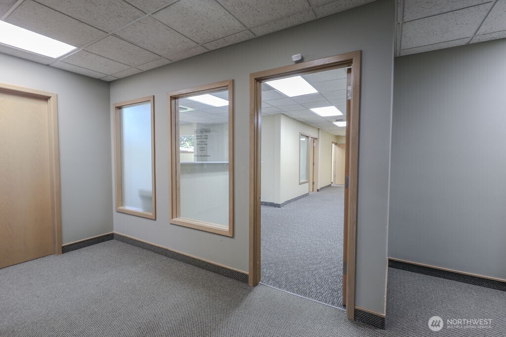 151 South Worthen Street, Unit 1 Wenatchee, WA 98801 - Photo 4 of 27