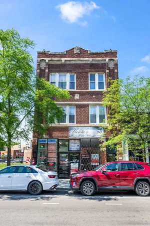 $850,000 | 2822 North Milwaukee Avenue, Chicago, IL 60618
