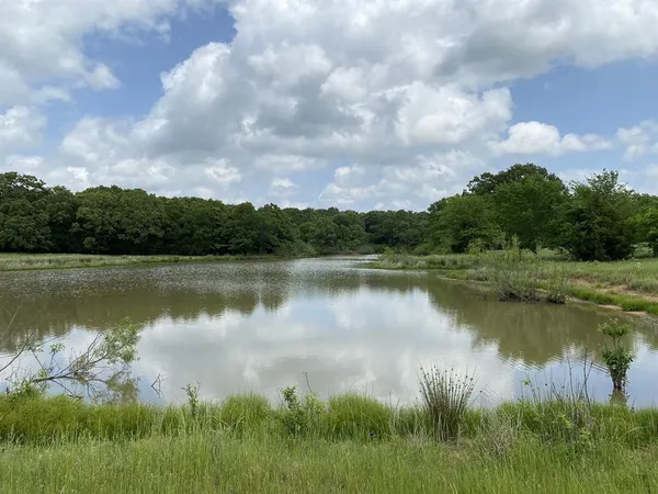 $995,000 | 3402 I-20 Street North, Van, TX 75790