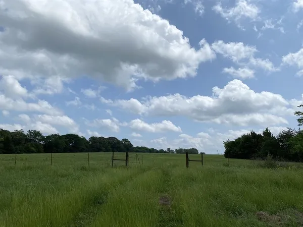 $995,000 | 3402 I-20 Street North, Van, TX 75790