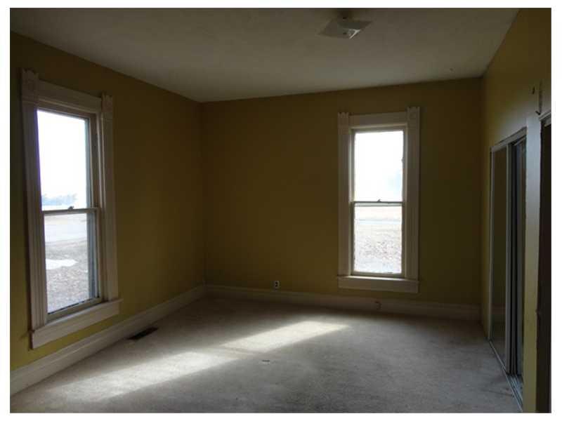 5019 East Inlow Springs Road Muncie, IN 47302 - Photo 11 of 14