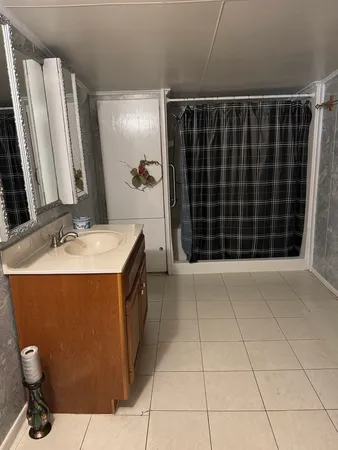 $89,900 | 818 East Belleville Avenue, Christopher, IL 62822