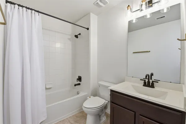 $2,300 | 1617 Park Promenade Place, Houston, TX 77047