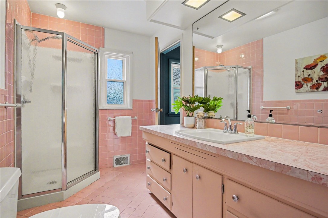 292 River Heights Circle Rochester, NY 14612 - Photo 19 of 50