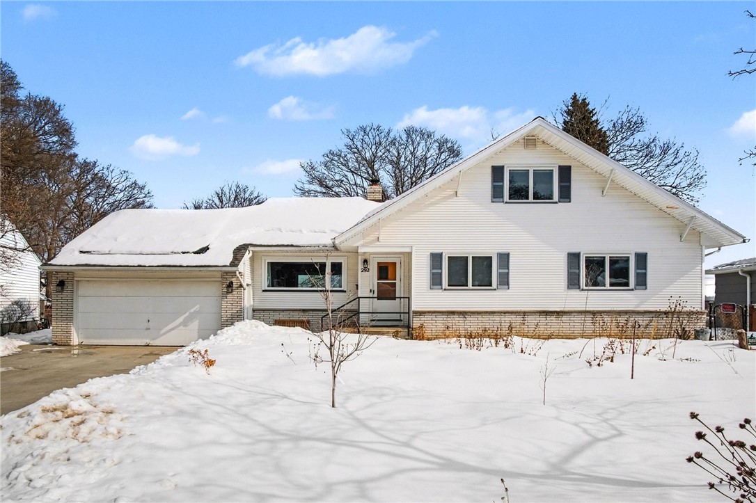 292 River Heights Circle Rochester, NY 14612 - Photo 4 of 50