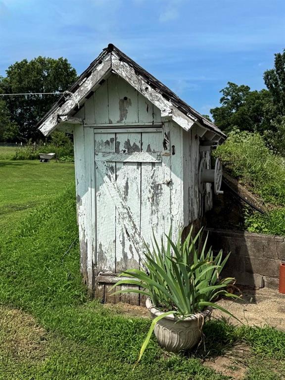 5125 Southwest 815 Road El Dorado Springs, MO 64744 - Photo 28 of 48