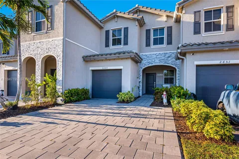 $370,000 | 2649 Southeast 13th Street, Unit 2649, Homestead, FL 33035