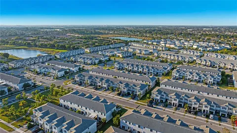 $370,000 | 2649 Southeast 13th Street, Unit 2649, Homestead, FL 33035