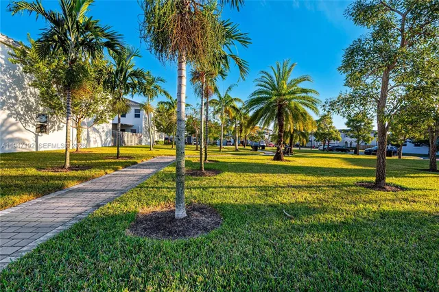 $380,000 | 2649 Southeast 13th Street, Unit 2649, Homestead, FL 33035