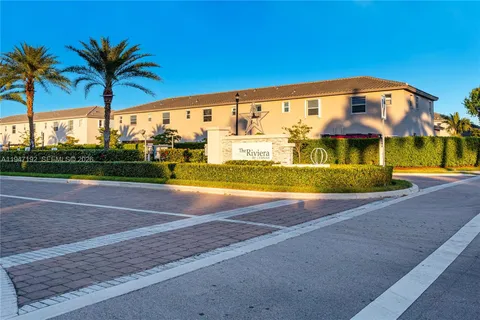 $370,000 | 2649 Southeast 13th Street, Unit 2649, Homestead, FL 33035