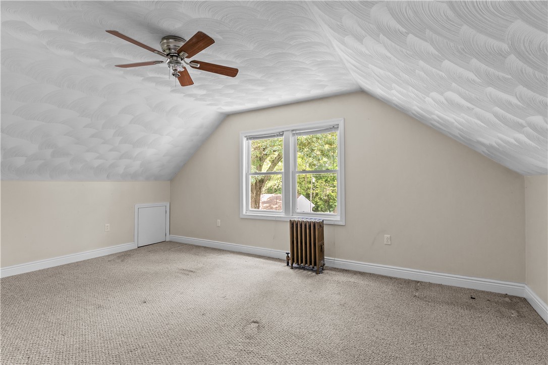 35 Inman Avenue Warwick, RI 02886 - Photo 25 of 44