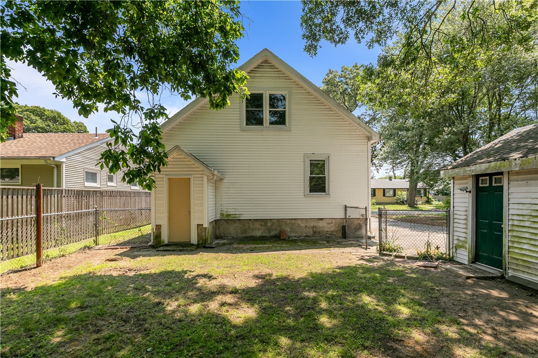35 Inman Avenue Warwick, RI 02886 - Photo 42 of 44