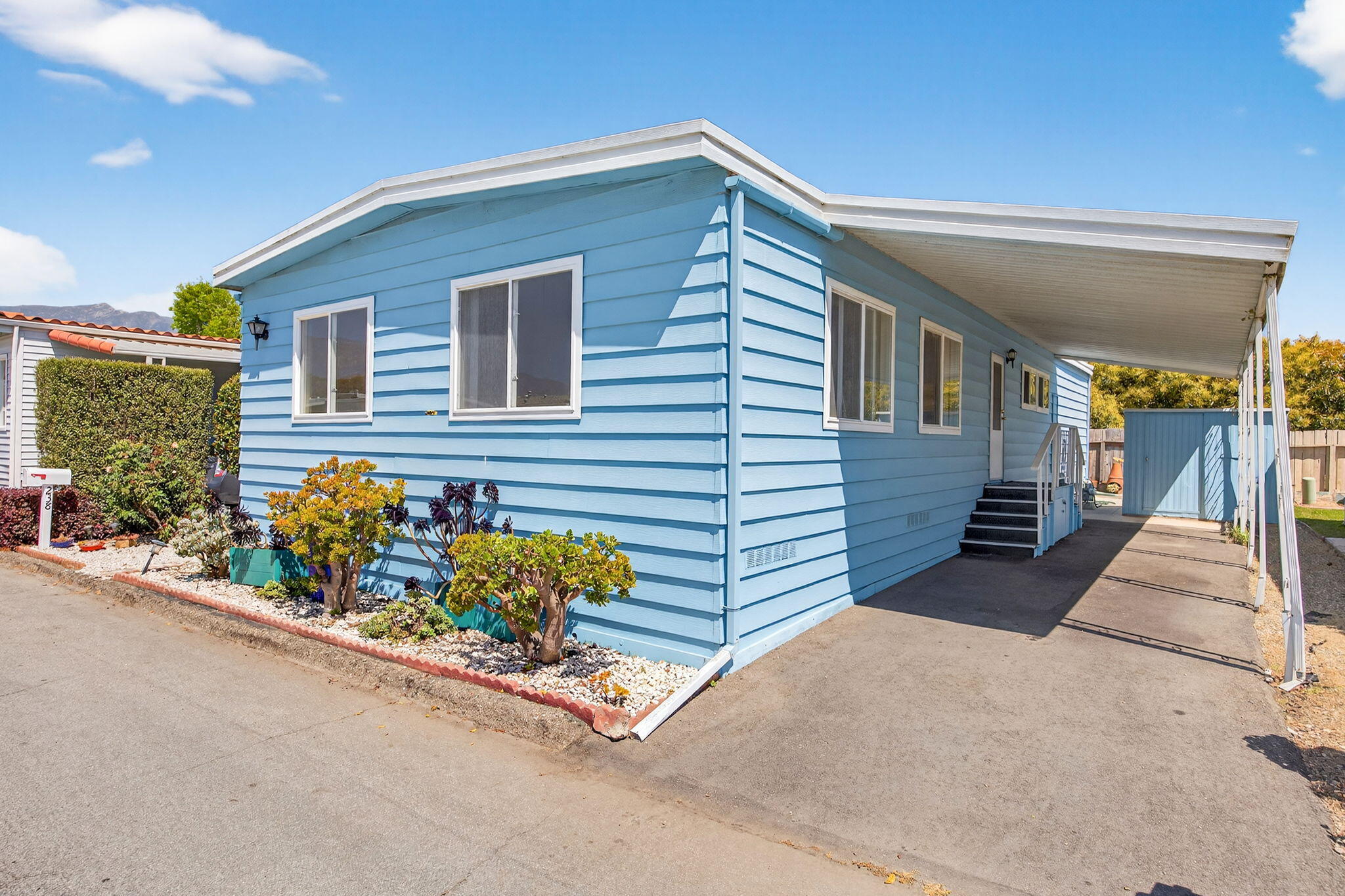 5750 Via Real, Unit 238 Carpinteria, CA 93013 - Photo 2 of 36 2-web-or-mls-Upmarketmedia_5750Via-006