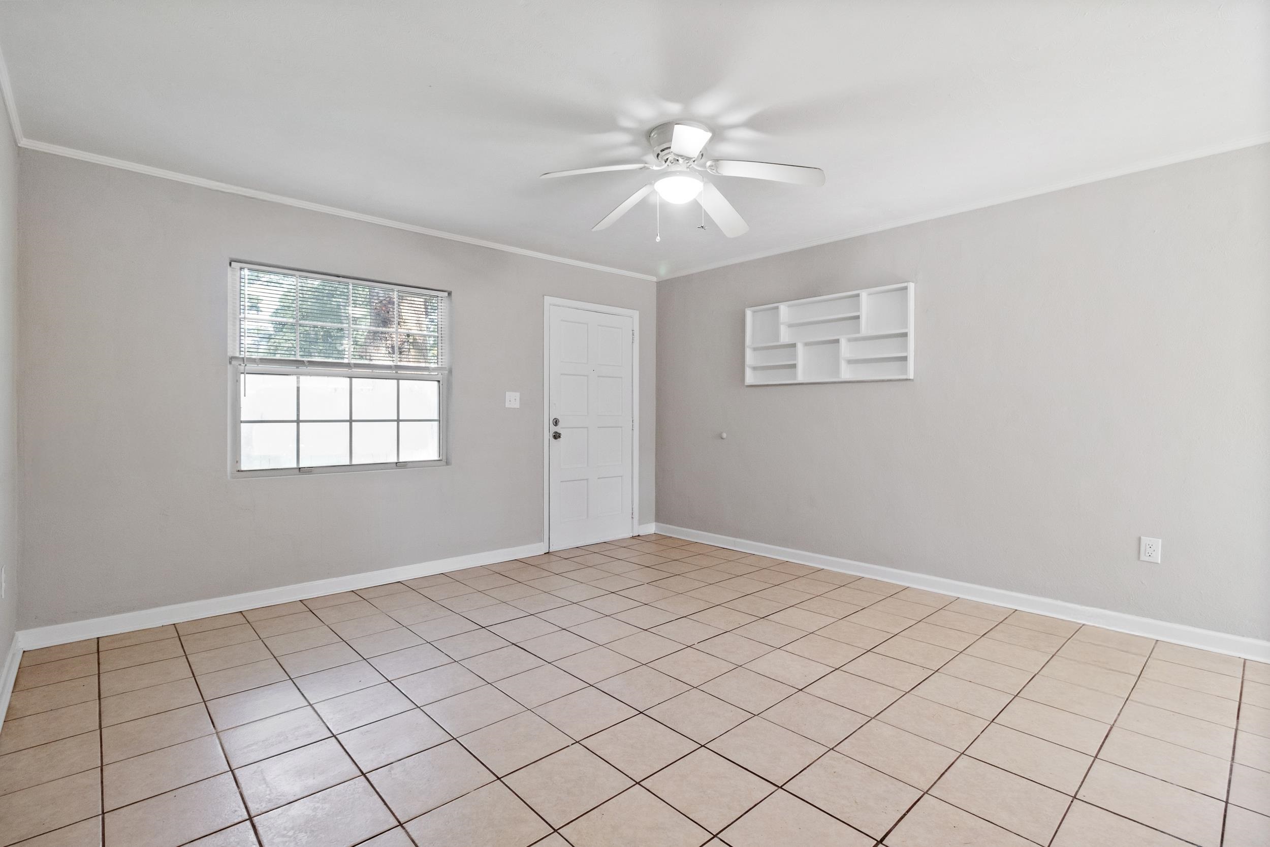 3839 Wiggington Road Tallahassee, FL 32303 - Photo 4 of 30 Gallery Image 4