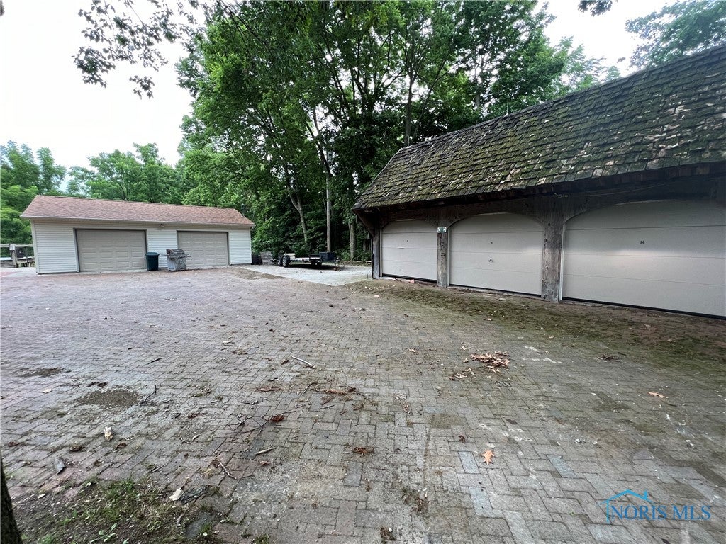 20251 West Camper Road Genoa, OH 43430 - Photo 4 of 28 Gallery Image 4